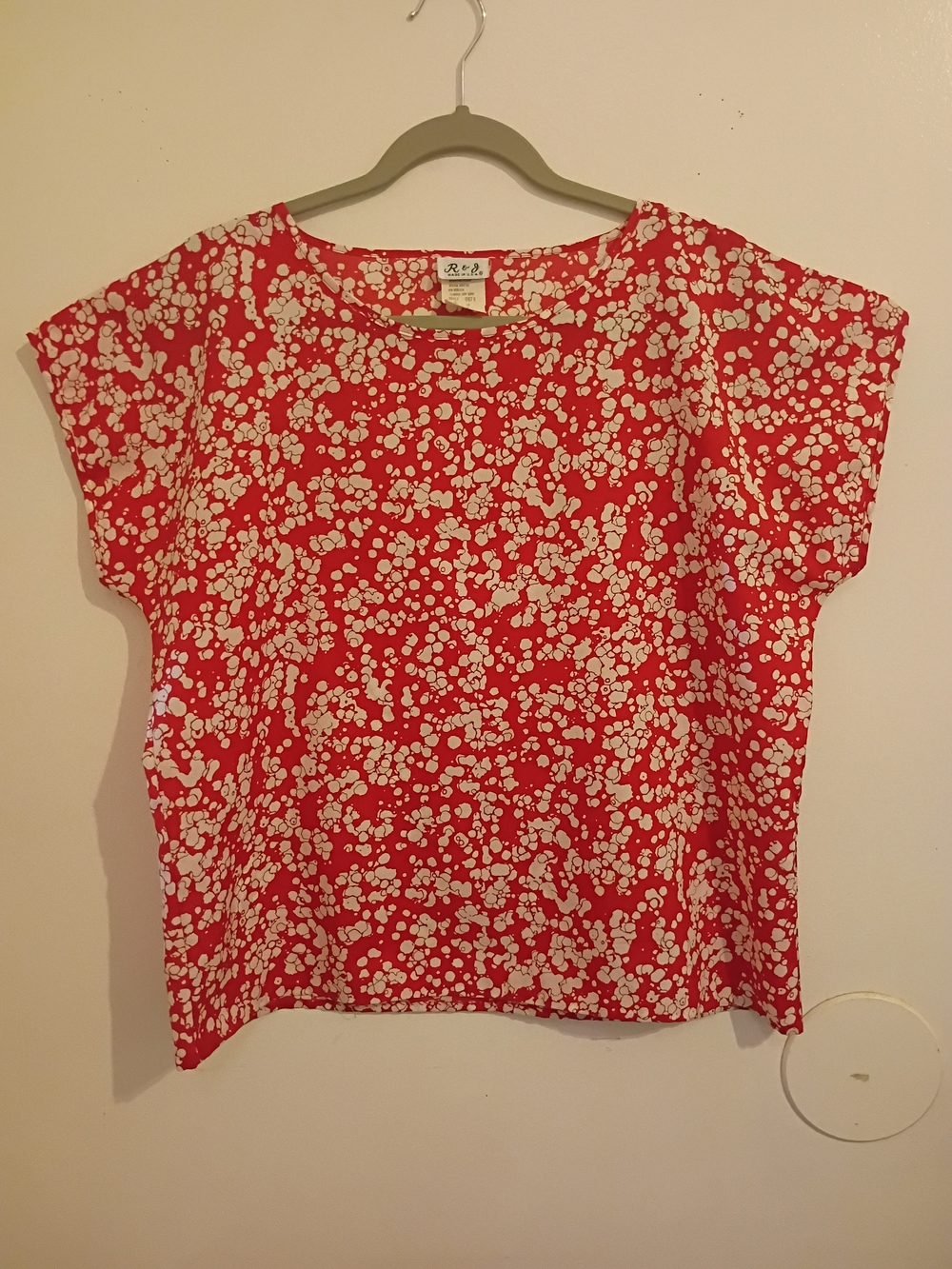 R&J Women's‎ Red Floral Cap-Sleeve Blouse 16